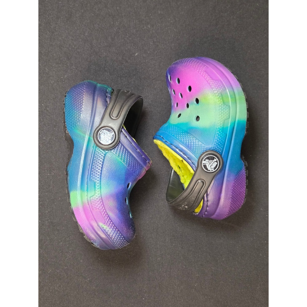 Crocs Kids Classic Lined Tie Dye Clogs Galaxy Purple Blue Green Fleece Shoes 4c